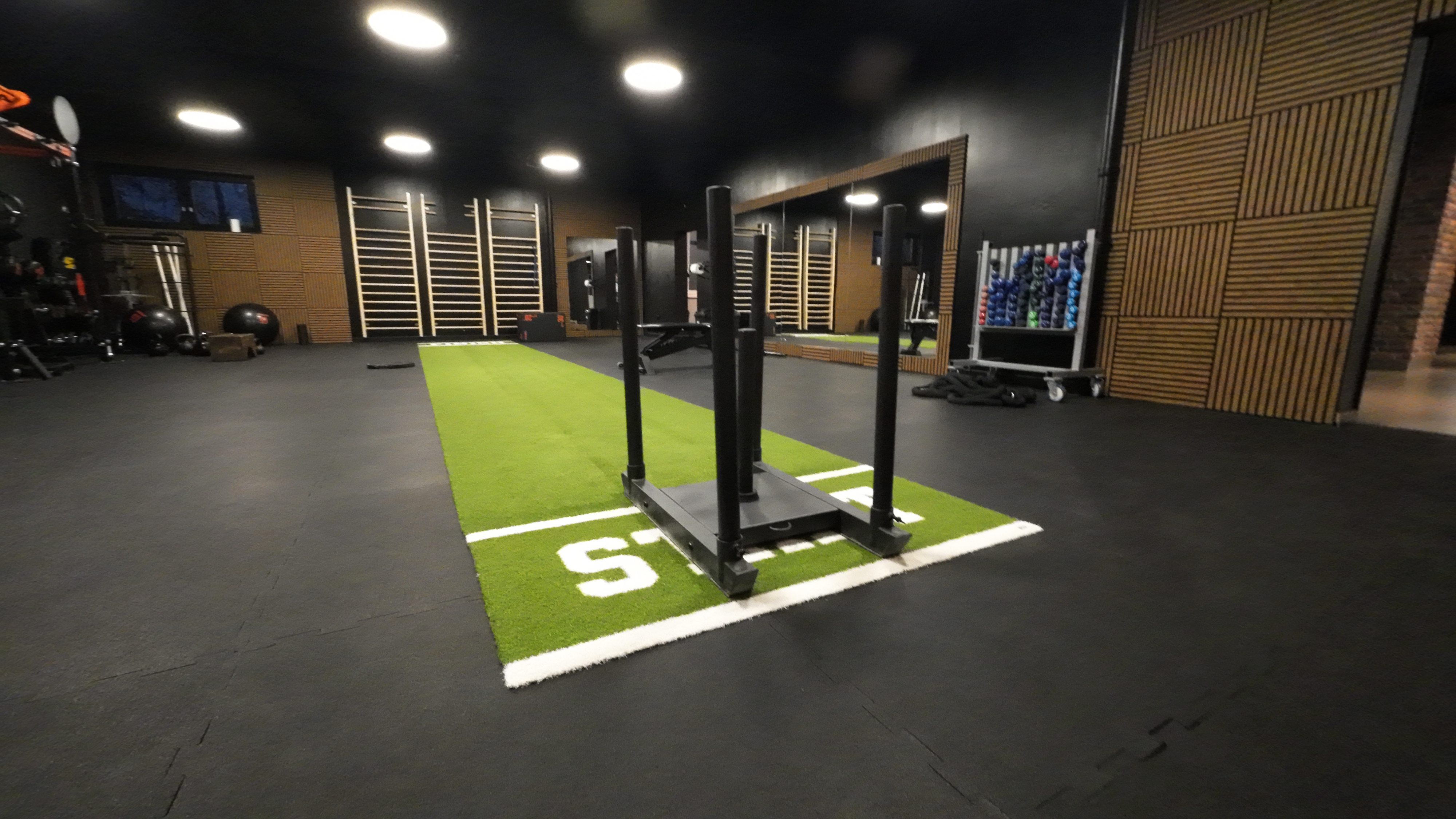 Klub FC24 Franchise – wnętrze, sprzęt fitness